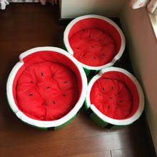 Load image into Gallery viewer, Watermelon Pet Bed